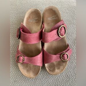 Dansko Sophie style sandal. Sz 37